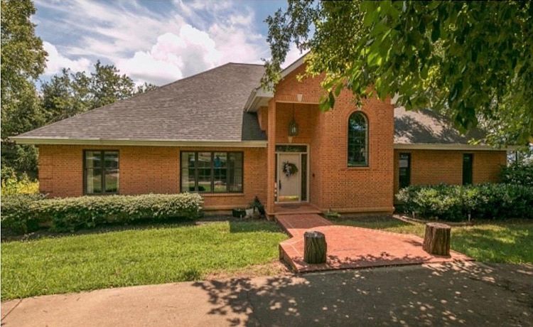 1st image of 1012 Wellington Blvd