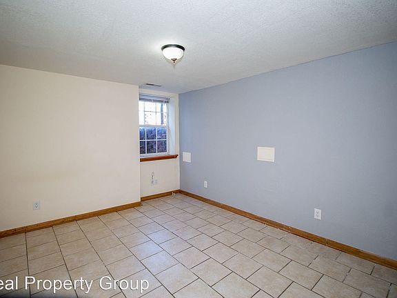 5th image of 1106 Hamilton Way #7991716