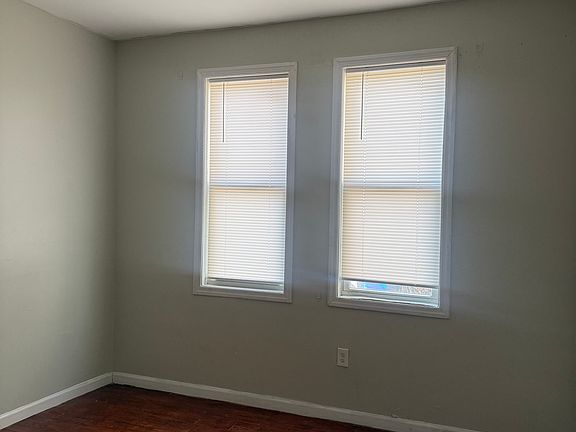 3rd image of 813-815 S 18th St #1