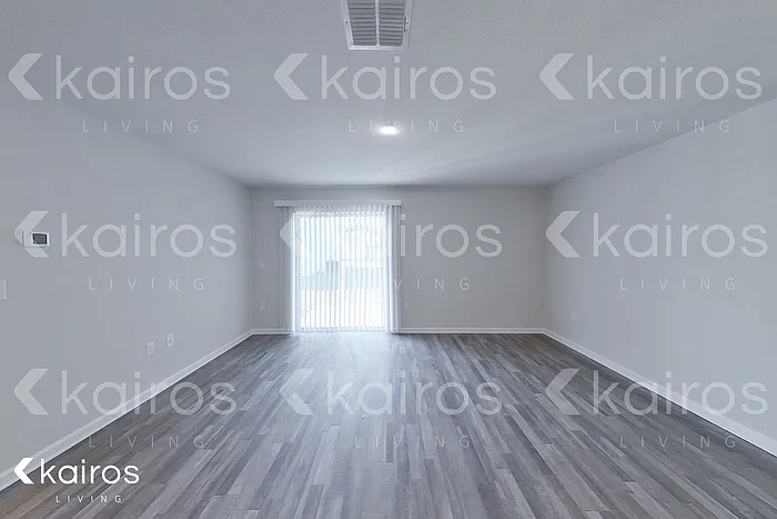 1729 Nebraska Loop — Photo 13