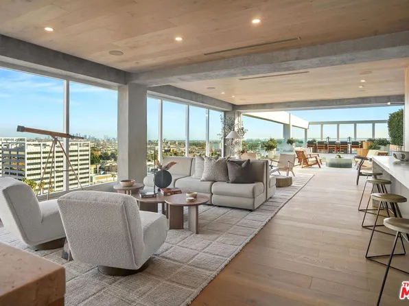 7135 Hollywood Blvd #E, Los Angeles, CA 90046