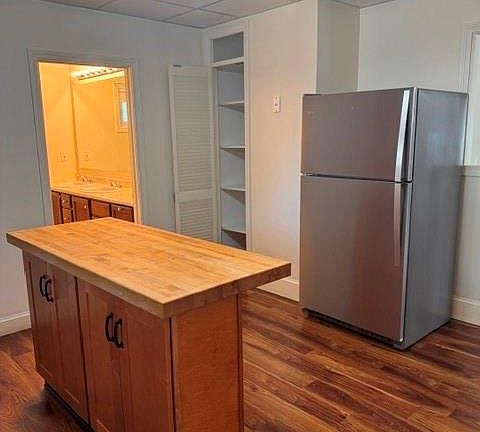4th image of 28 Gooding St #1