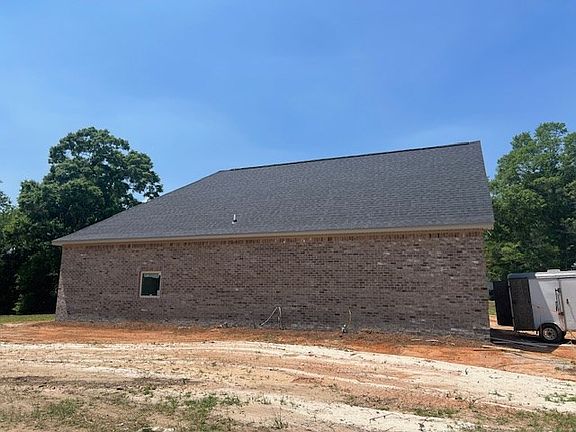 2nd image of 567 Moselle Seminary Rd