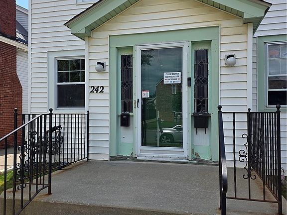 2nd image of 242 Washington Ave