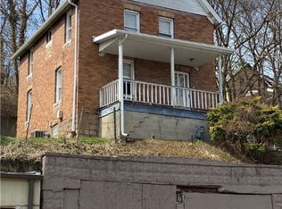 29 Elm Ln, Pittsburgh, PA