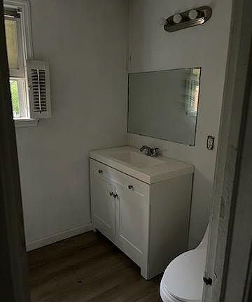 2nd image of 3130 Lasker Ave