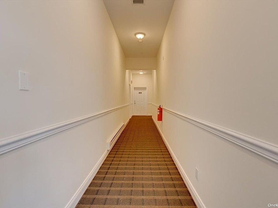 1st image of 157-160 Post Rd #205