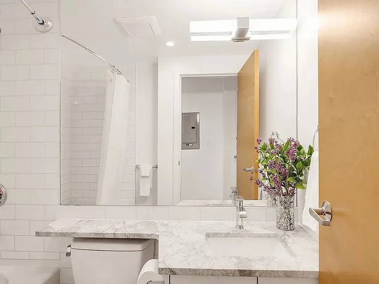 409 Swift St #312 — Photo 17