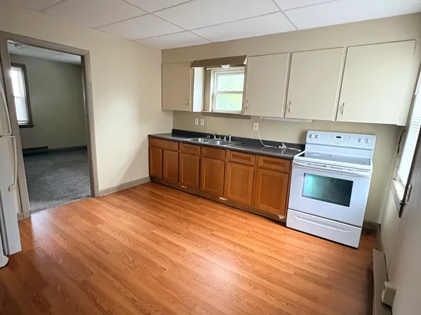 (undisclosed Address), Cumberland, RI 02864