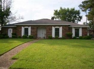 2009 Wellington Dr, Pine Bluff, AR 71603