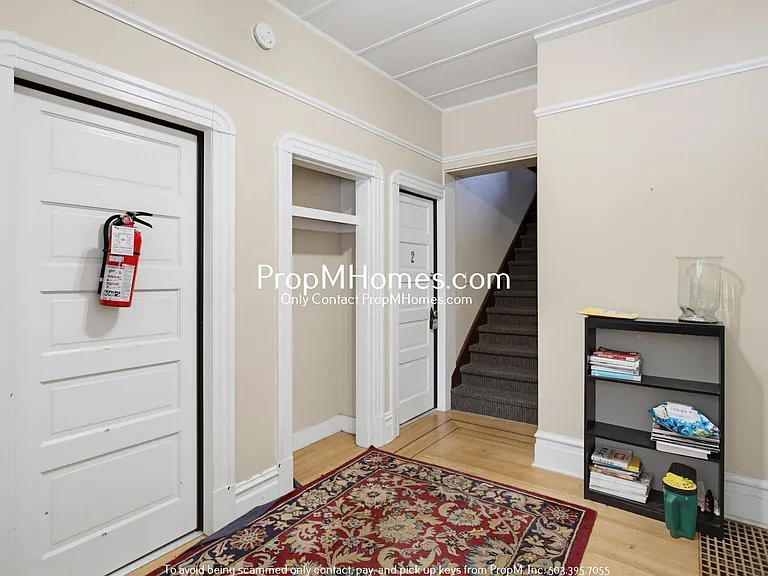 2835 SE Yamhill Street — Photo 13