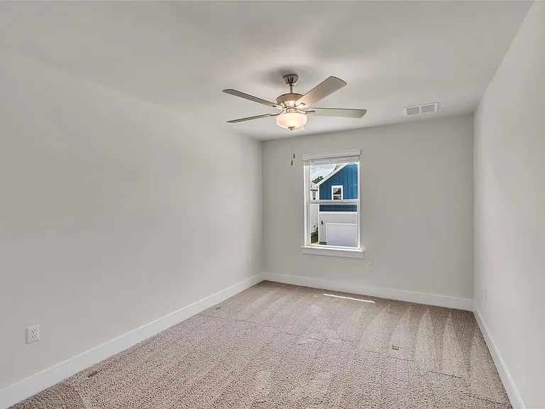 15607 Ellinger Dr — Photo 24