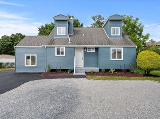 332 Crooked Hill Rd, Brentwood, NY 11717