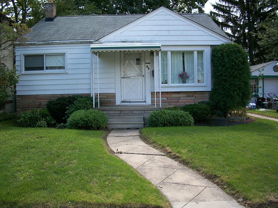 1st image of 54 E Beverly Ave
