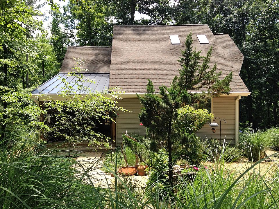 1st image of 1924 N Independence Dr