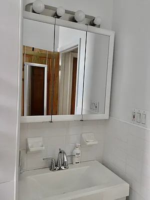 Rented by Corcoran | media 12