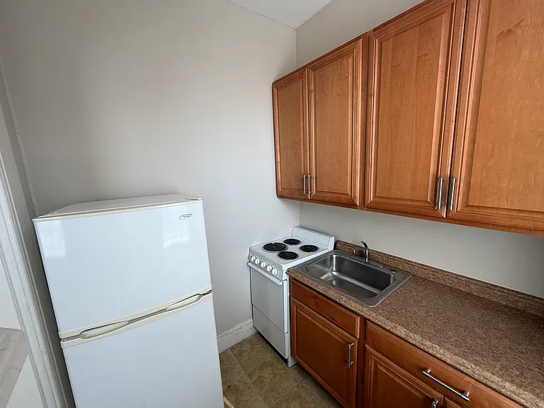 719 Washington Pl #2 — Photo 19