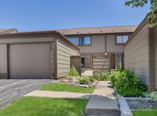 171 Aberdeen Ct, Geneva, IL 60134