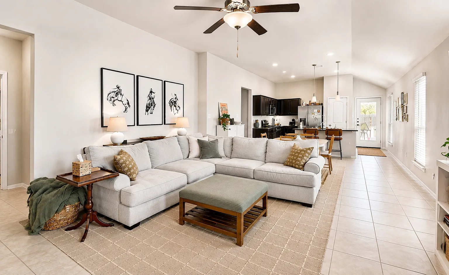 3 bed, 1450 sqft, $2,150 — Photo 3