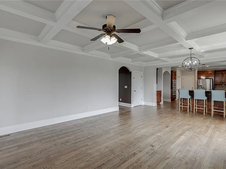 4612 Grandview Pkwy — Photo 16