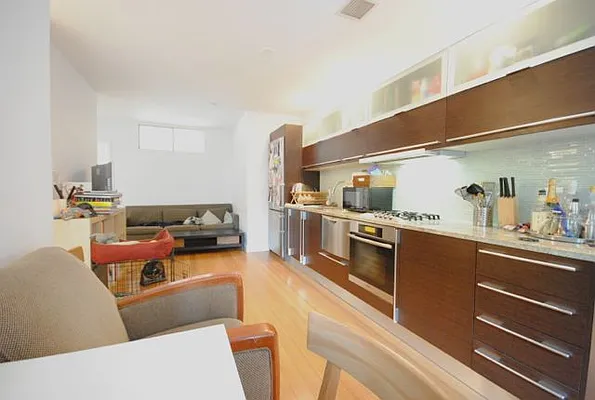 Rented by Bold New York | media 33