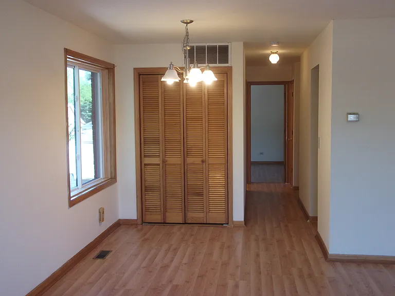 5806 N Napoleon Ave #1 — Photo 9