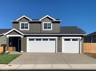 1330 NE Raymond Ln, Estacada, OR 97023