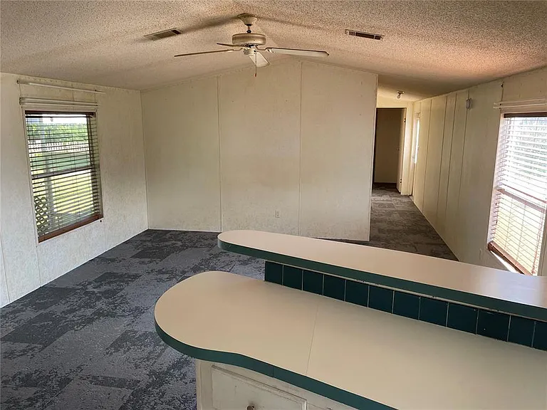8929 Honeywell Rd — Photo 12