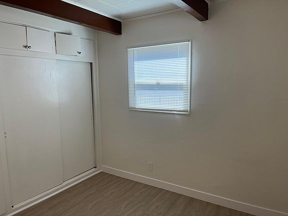 4th image of 11913 Vanowen St APT 1