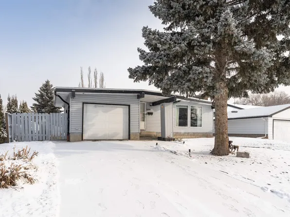 10412 39th Ave NW, Edmonton, AB T6J 2J3