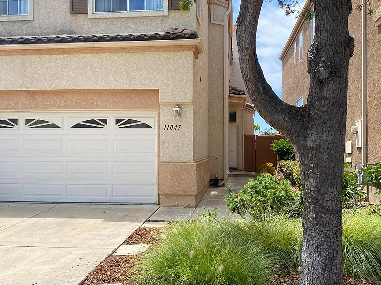 11047 Ice Skate Pl — Photo 26
