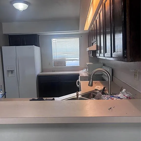 624 Jaguar Ct — Photo 2
