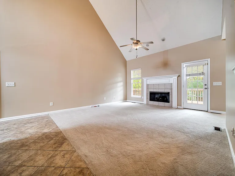 107 Havenwood Ct — Photo 15