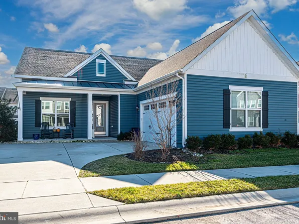18 Fogland Ln, Ocean View, DE 19970