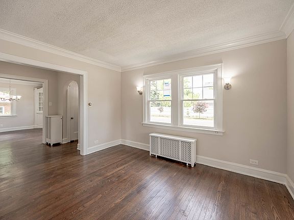 5th image of 616 N 6th Ave