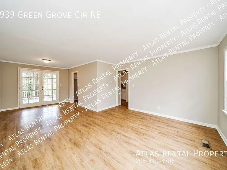 2939 Green Grove Cir NE — Photo 10
