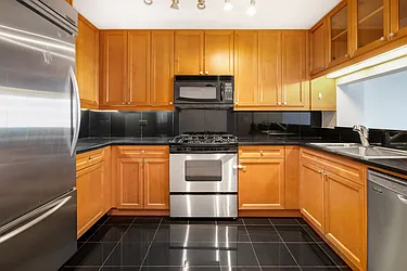 Sold by Manhattan Network Inc.
