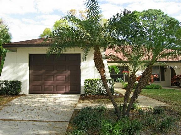 2nd image of 3437 Maclaren Dr