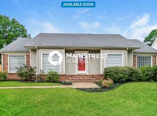 2823 N Rockcreek Pkwy, Cordova, TN 38016