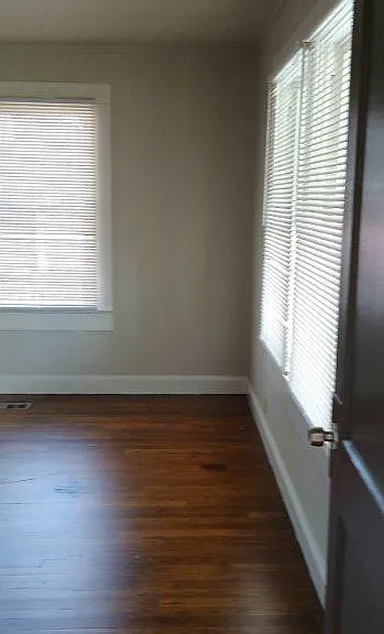 310 Norwood Ave — Photo 5