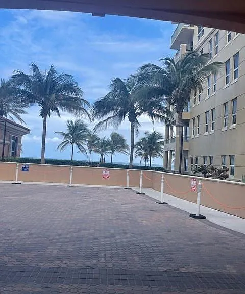 2080 S Ocean Dr #505 — Photo 13