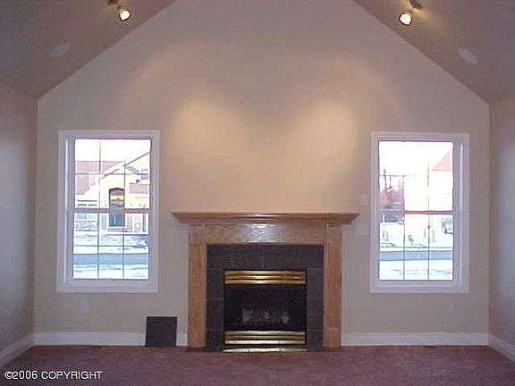 5th image of 2735 N Silver Creek Dr