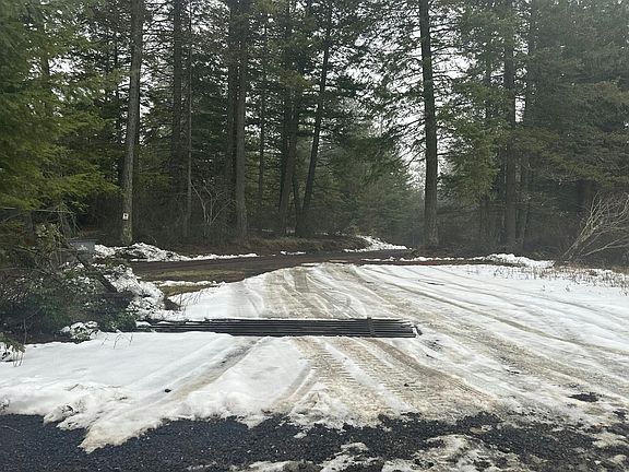 2nd image of 4700B Whittier Rd