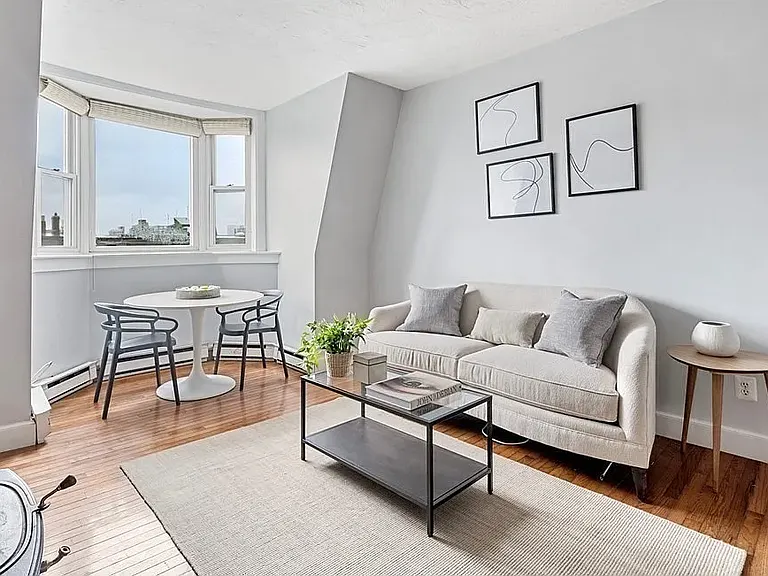 468 Massachusetts Ave #4 — Photo 3