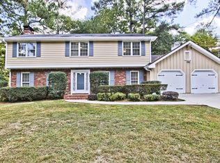 924 John Alden Rd, Stone Mountain, GA 30083