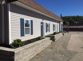 10 Francis St, Bristol, RI 02809