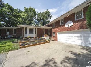 1280 N 900th Rd, Lawrence, KS 66047