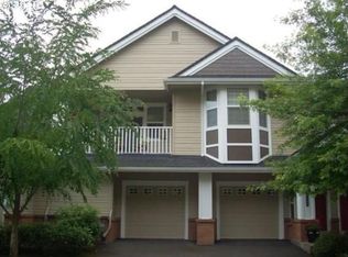 5840 Summerlinn Way, West Linn, OR 97068