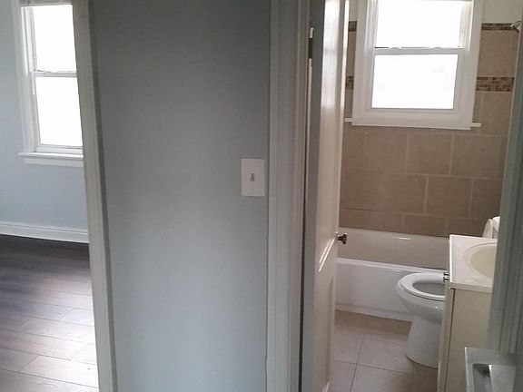 5th image of 1506 N 31st St