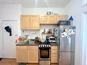 Rented by Best Apartments North Inc